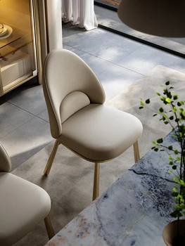Италиански лесен луксозен кожен стол за хранене, Модерен прост стол без подлакътници и облегалка, дизайнерски стол за почивка и четене на книги
