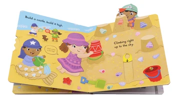 Оживеният плаж, Детски книжки за деца на възраст 1, 2, 3 години, Английска книжка с картинки, 9781529004175